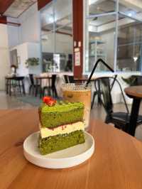 Batam’s Sweet Escape: Welcome to Jills Cafe
