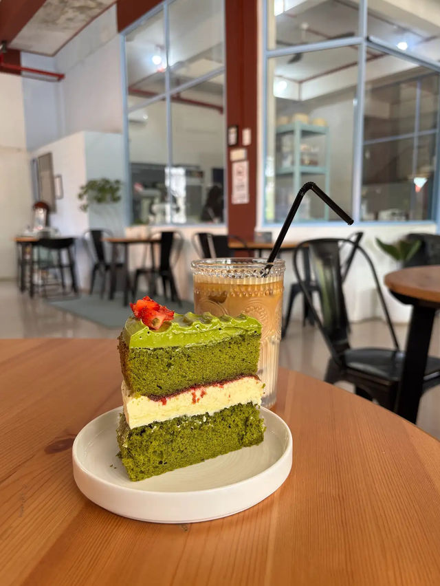 Batam’s Sweet Escape: Welcome to Jills Cafe