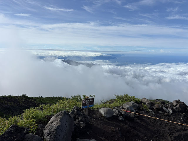 Climbing Mt. Fuji at one day 