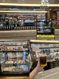 Twin Made – คาเฟ่ลับแต่ไม่ลับ
