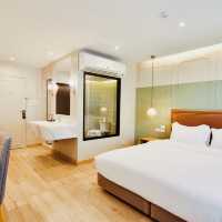 Chic Hideaway and Urban Ease