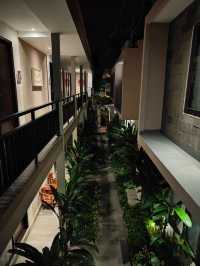 Sunshine Bali: Hidden Hospitality Beneath a Humble Facade