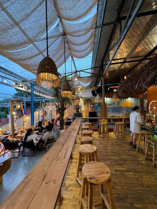 Cocoru Coffee & Restaurant