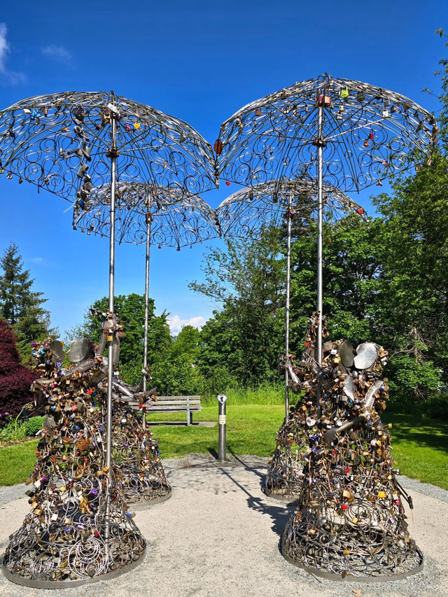 🌸 Early Summer Vibes at Queen Elizabeth Park – Vancouver’s Crown Jewel