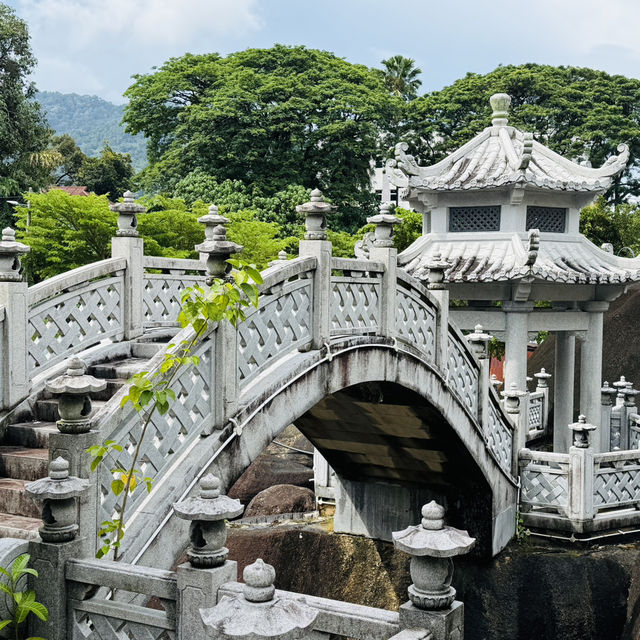 The Bridge That Starts Your Journey at Kek Lok Si 