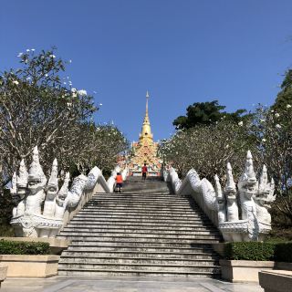 Phra Mahathat Chedi Phakdi Prakat: A Must-Visit Landmark by Ban Krut Beach
