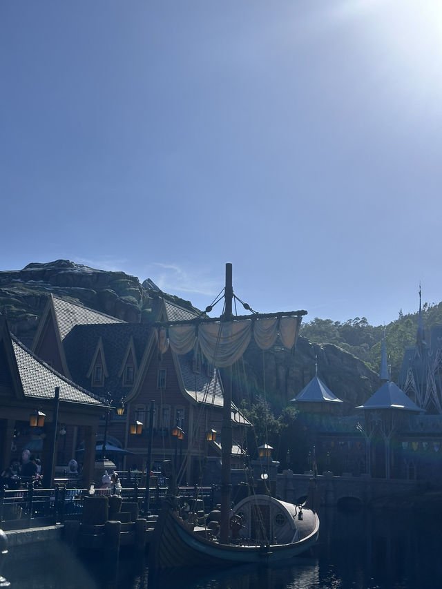 Frozen world ดิสนีย์ฮ่องกง