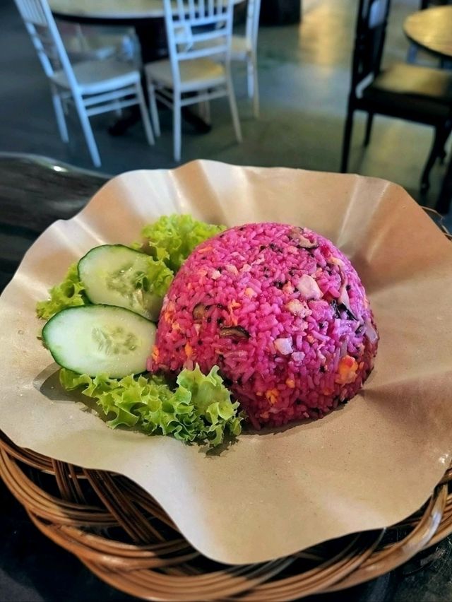 My Sepang Itinerary : A Sweet Discoveries at HL Dragon Fruit Eco Farm.
