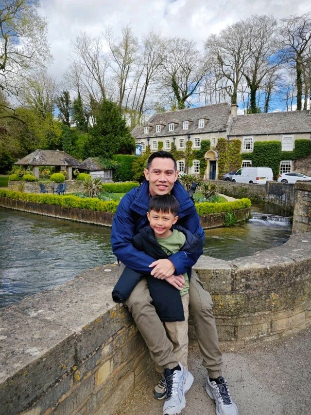 หมู่บ้าน bibury