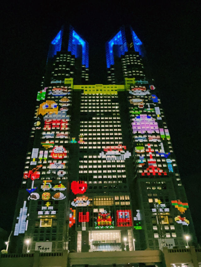 Urban Light Dreams: My Solo Night at the Tokyo Metropolitan Government Building Show