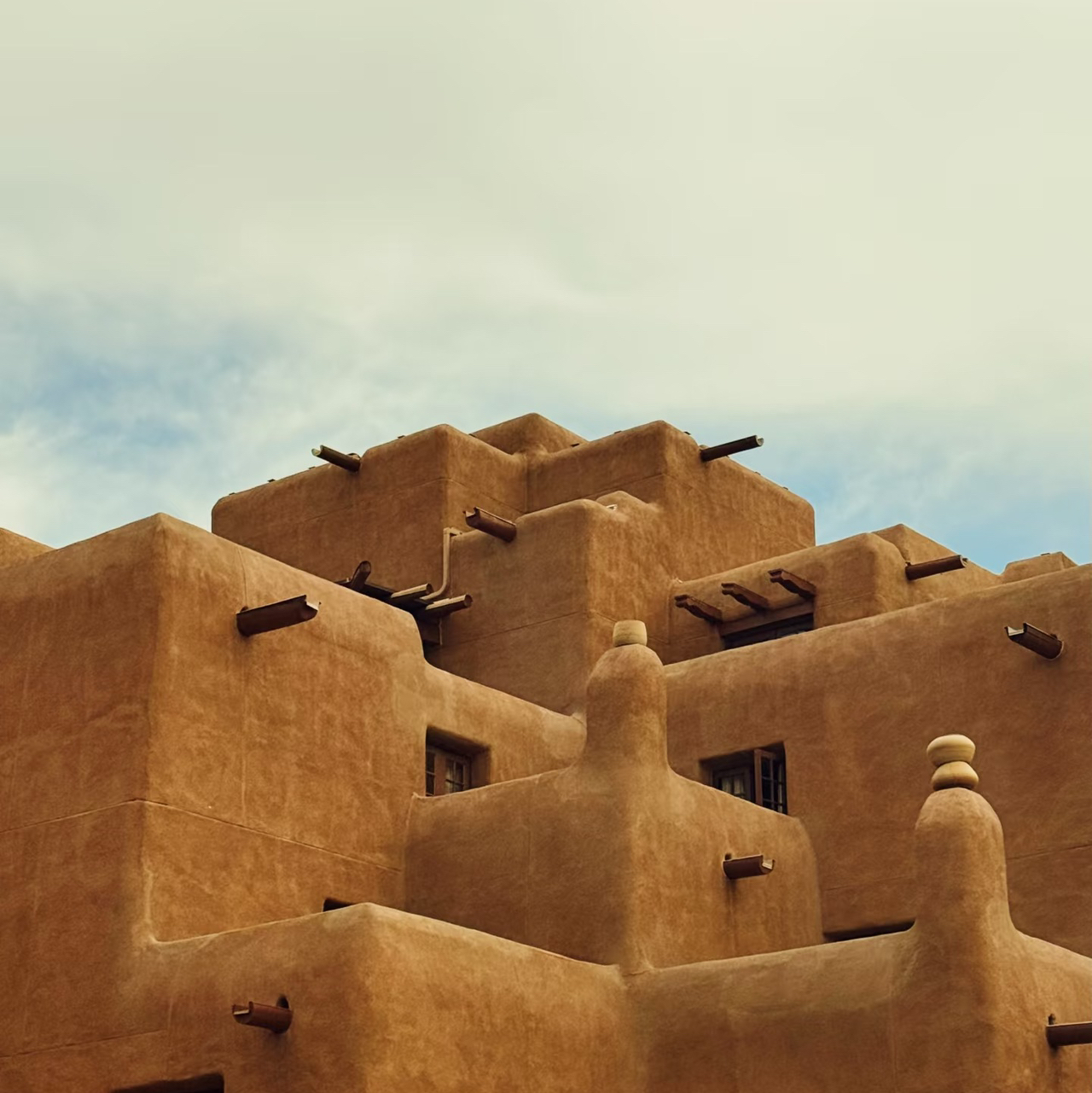 Taos & Santa Fe – Artistic Heart of Northern New Mexico