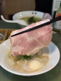 人氣雞白湯拉麵小店