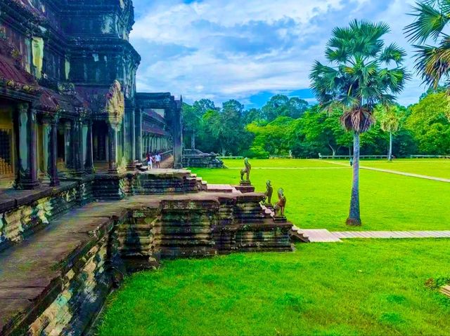 壯麗日出下的世界奇觀──吳哥窟 Angkor Wat