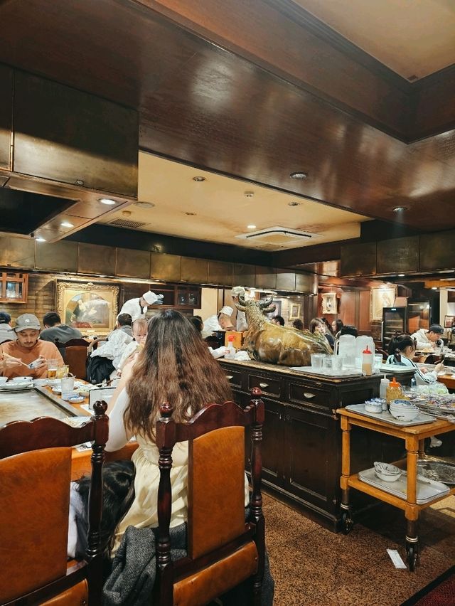 ร้าน Steak ที่นุ่มละลายในเมืองโกเบ ร้าน Steak ที่นุ่มละลายในเมืองโกเบ