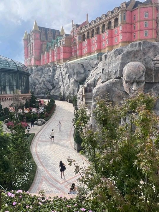 🌿 รีวิวโซนเปิดใหม่บาน่าฮิลล์ที่คุณอาจยังไม่รู้ 🏰