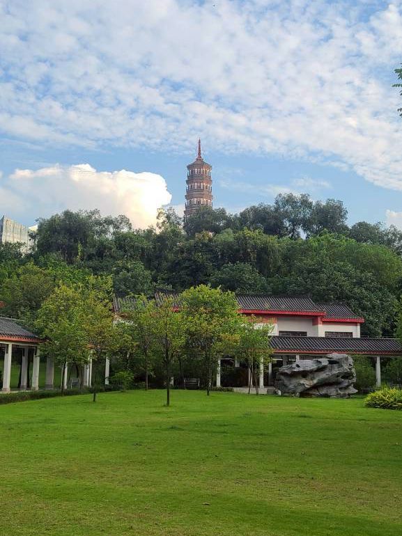 廣州 琵州塔廣州塔 獵德大橋