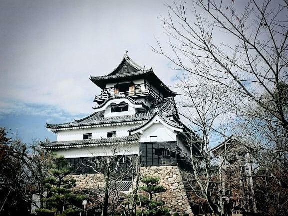The Oldest Guardian: My Solo Visit to Inuyama Castle, Aichi