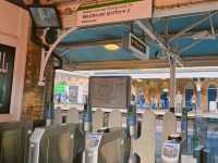 큐가든으로 향하는 길, 런던 큐가든 지하철역🚉