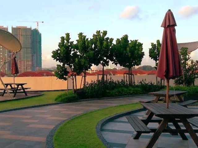 🌅 Bayu Marina Resort, Johor Bahru – Waterfront Stay with City Views