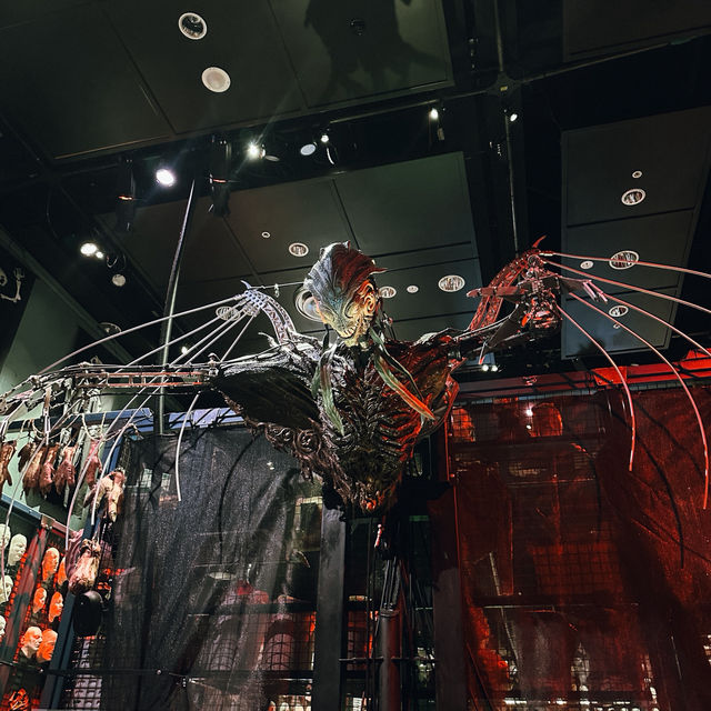 สัมผัสโลกเบื้องหลังแฟนตาซี Weta Workshop Unleashed