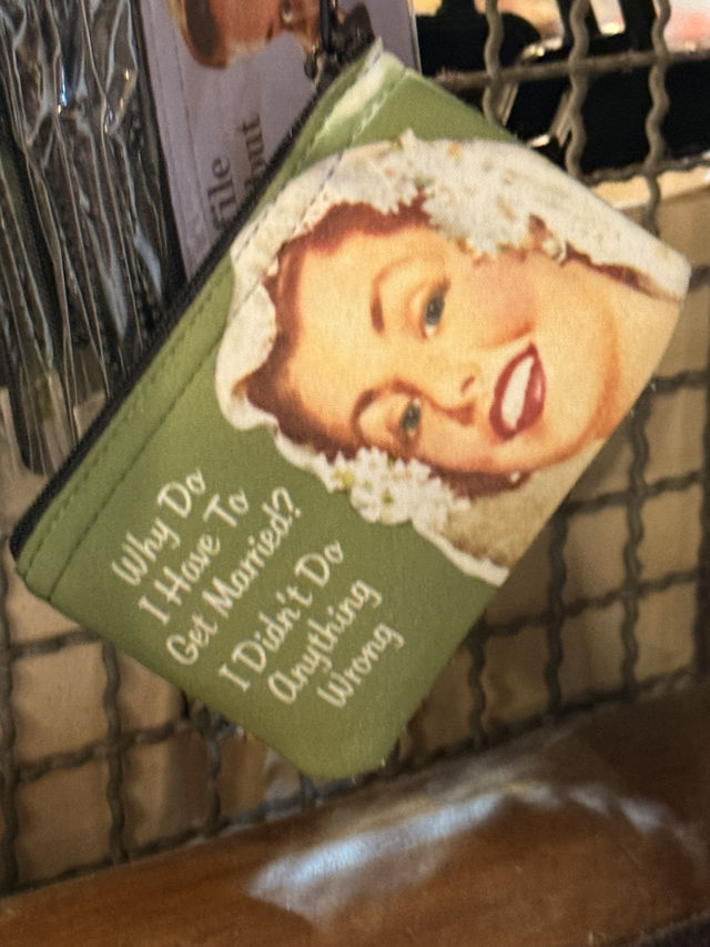 American Village Gems🛍️ American Village Gems🛍️