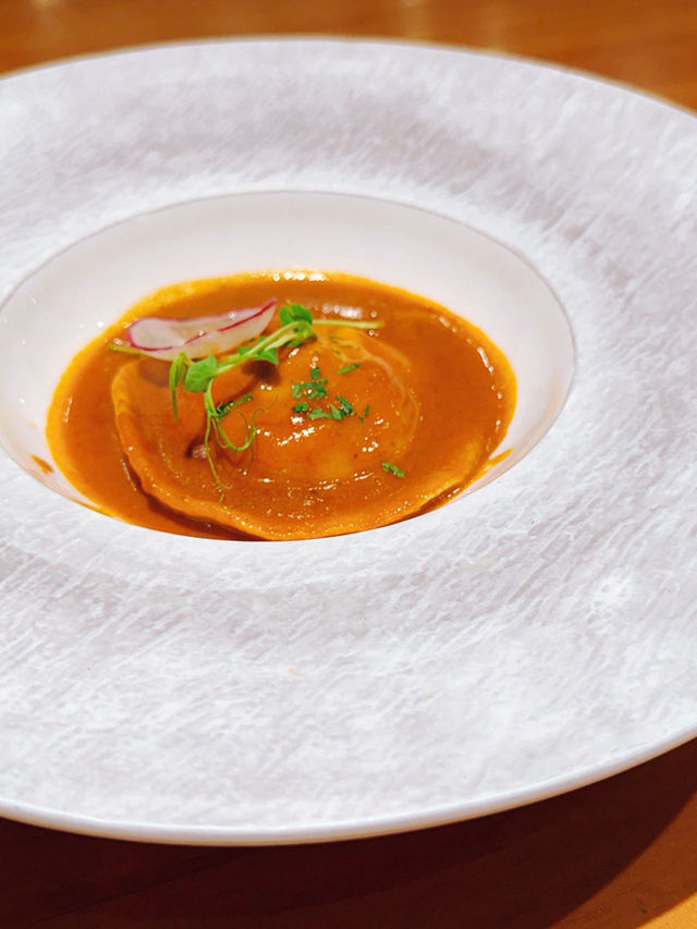 Bistro NTT by Attio 校園中Fine Dining Bistro NTT by Attio 校園中Fine Dining