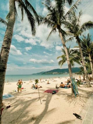 海灘樂趣與日落美景：吉大港帕滕加海灘