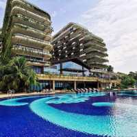 Forest City Golf Hotel: Your Luxe Getaway in Nature 🌳⛳