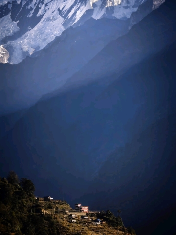 ネパールで本格的な登山をせずに雄大なヒマラヤを満喫するには
