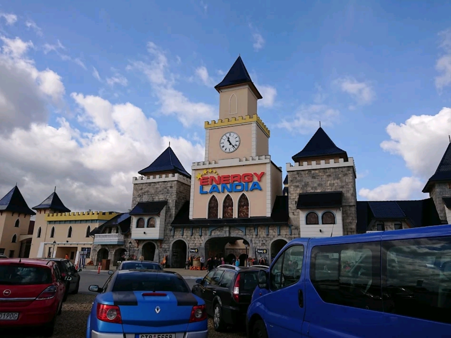 。🎡✨ Review: 𝗘𝗻𝗲𝗿𝗴𝘆𝗹𝗮𝗻𝗱𝗶𝗮, Poland
