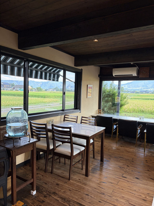 【熊本】阿蘇五岳を見渡せる絶景カフェ