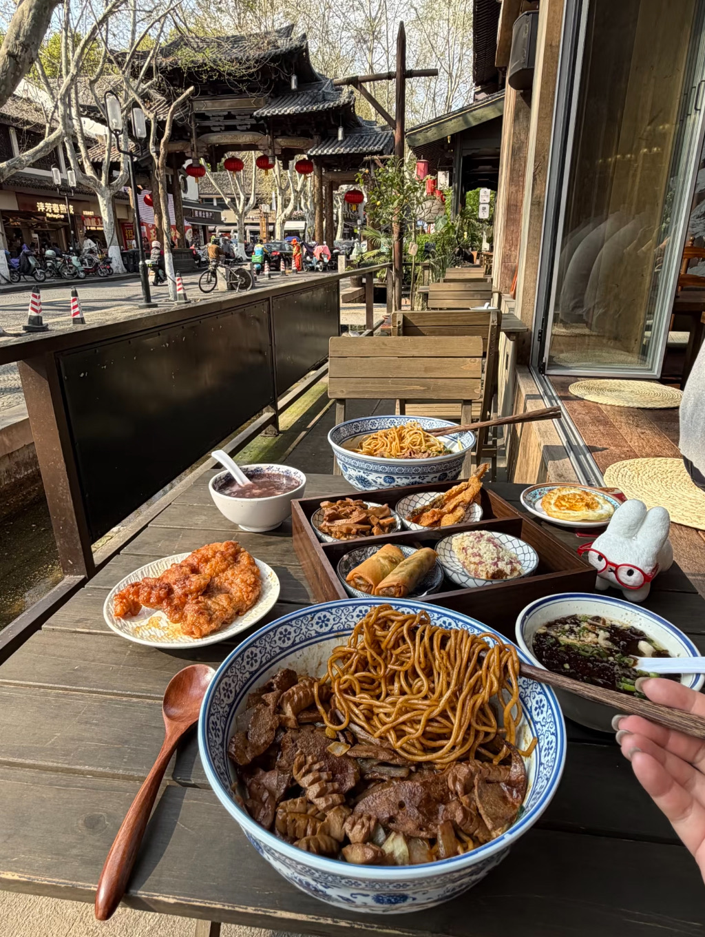 🇨🇳 Hangzhou เที่ยวเมืองเก่า กินของอร่อย คุมงบได้