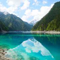 unreal sceneries of jiuzhaigou!