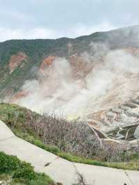 🌋【箱根大涌谷 Ōwakudani】走進活火山的神秘國度🔥｜食黑蛋延壽＋打卡煙霧山谷＋眺望富士山⛰️