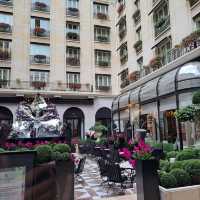 Four Seasons Hôtel George V, Paris 😍