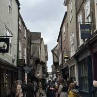 York Unveiled: A Tapestry of Timeless Charm