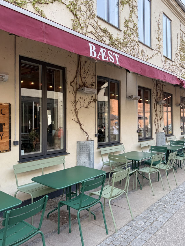 One of the best pizza in Copenhagen at Bæst 🍕