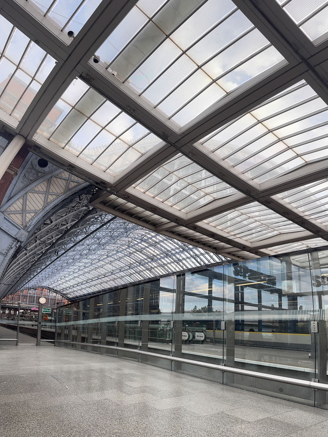 ไป Canterbury ด้วยรถไฟความเร็วสูง Gatwick Airport 
