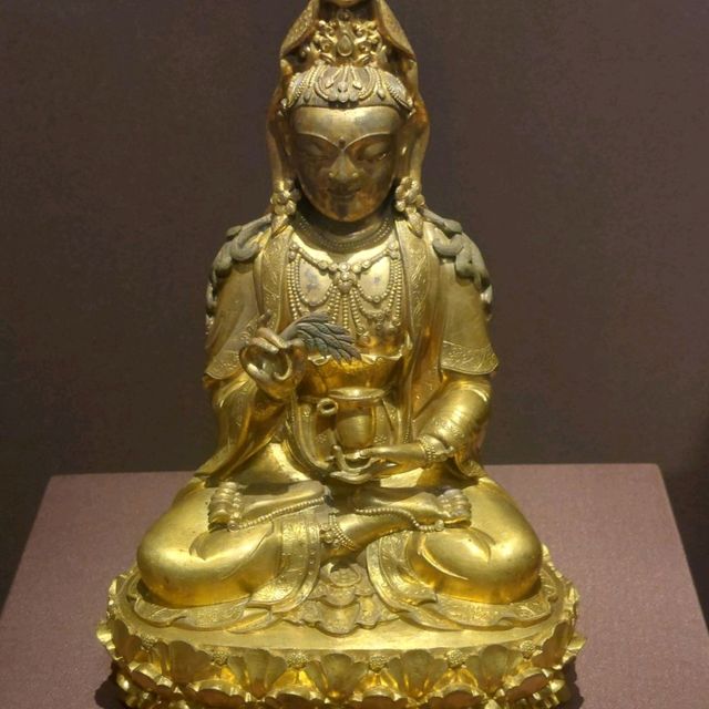 Shanghai Museum is really a beautiful museum 
