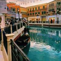 🚗 Ride-Sharing in Macau: The Smart Way to Explore the City of Contrasts 🏛️🎰