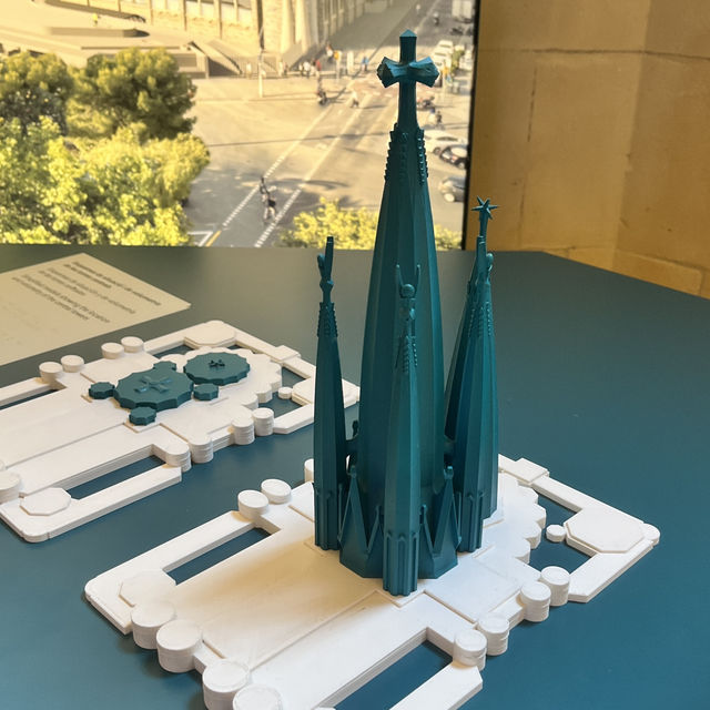 🇪🇸西班牙巴賽隆納 - 聖家堂 La Sagrada Família⛪️