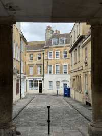 Discover Bath: A City of Roman Heritage and Georgian Elegance 🏛️