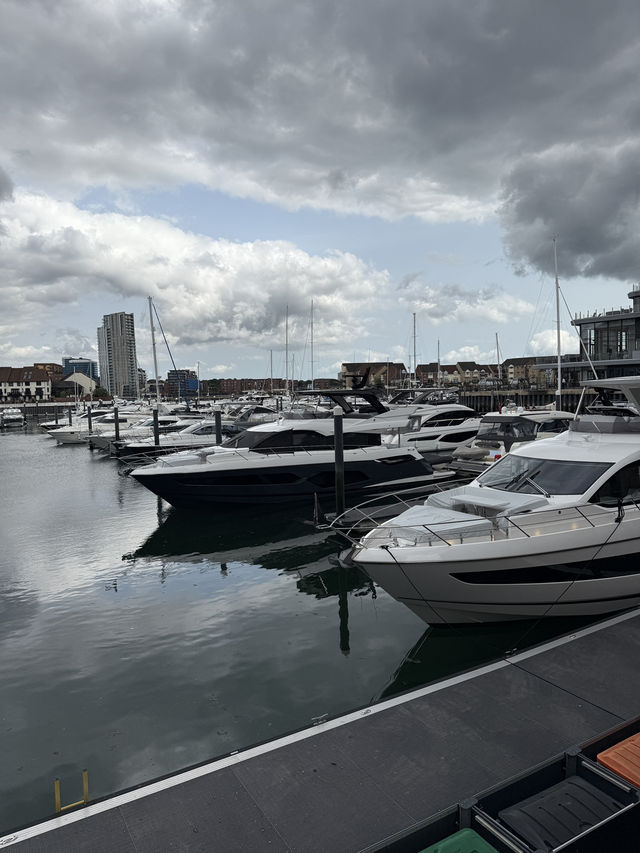 Discover Southampton: A Historic Maritime City 🚢