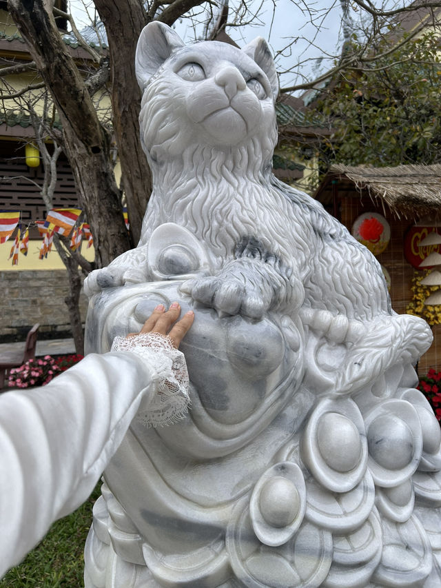 Lady Buddha & The Sky Road: Finding Myself 693 Meters Above Danang