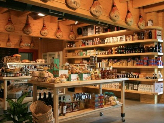 An unique and delicious prosciutto experience 