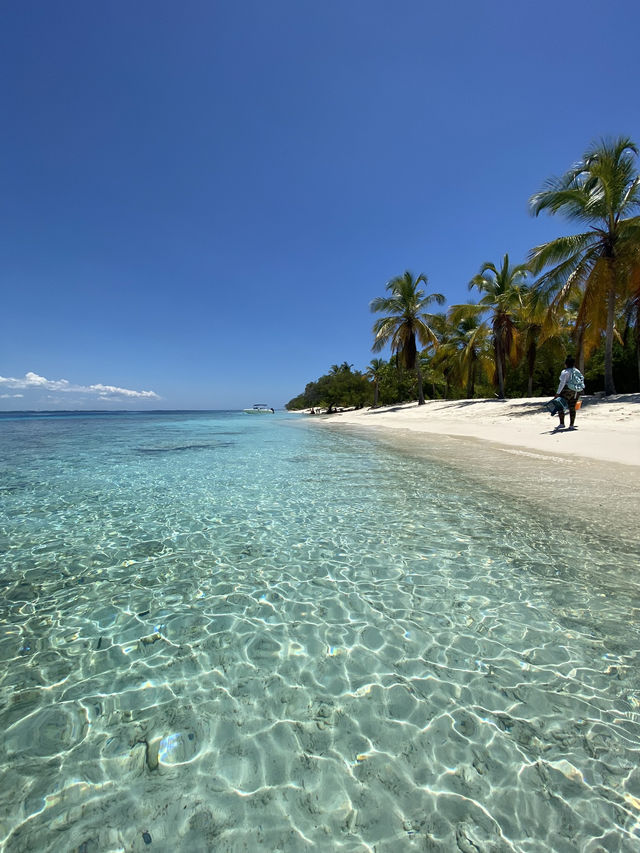 Sun-kissed Island Hopping in Morrocoy Venezuela