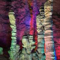 Huanglong colorful cave