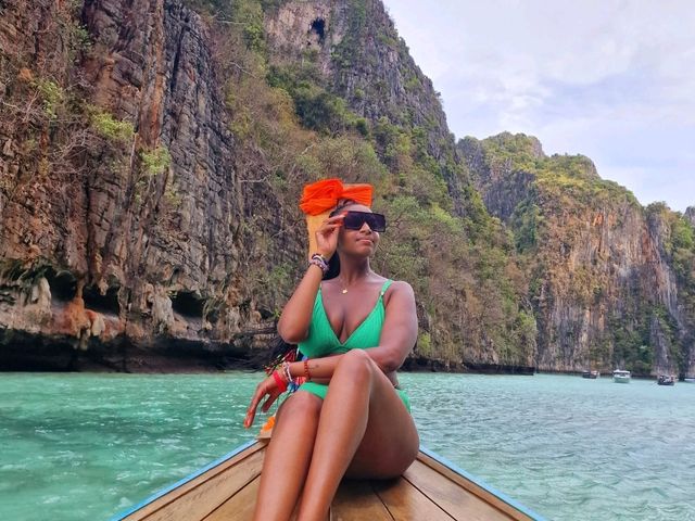 Long tail boat in Phi Phi Island 