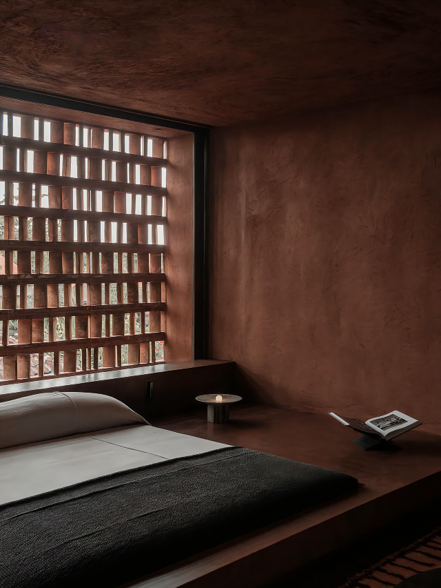 This Hotel Has an Unbeatable Location This Hotel Has an Unbeatable Location