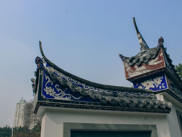 閒著也是閒著，不如去趟鎮海樓極目遠眺，放鬆心情